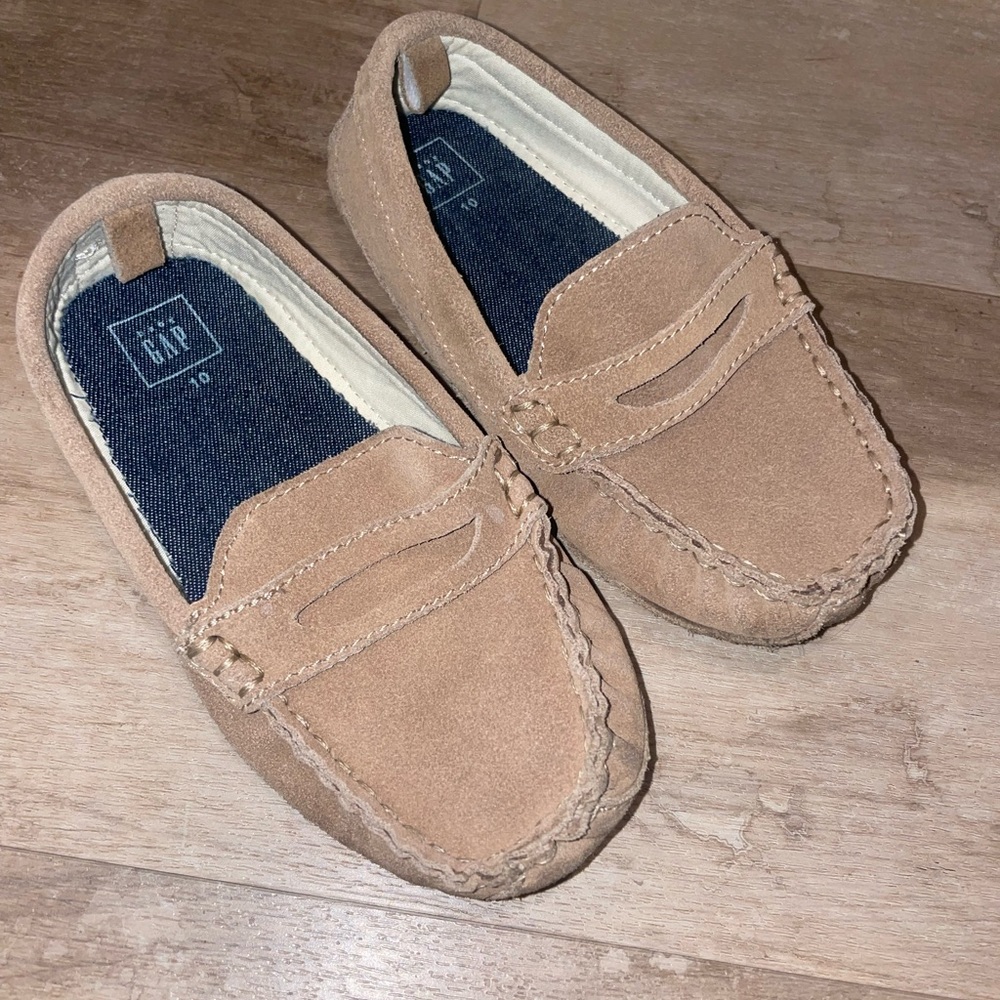 Khaki boys moccasins